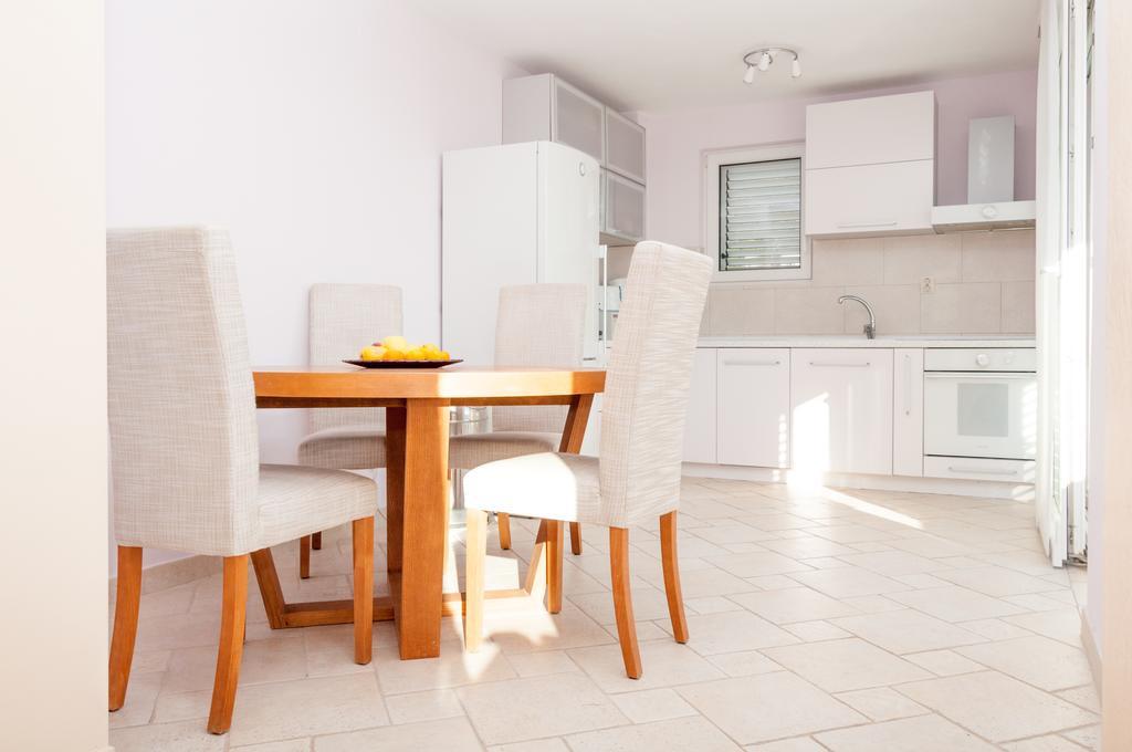 Apartments Lila Aurea Petrovac Cameră foto