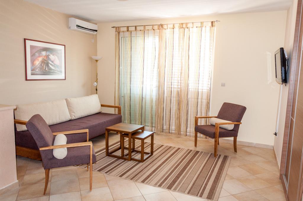Apartments Lila Aurea Petrovac Cameră foto